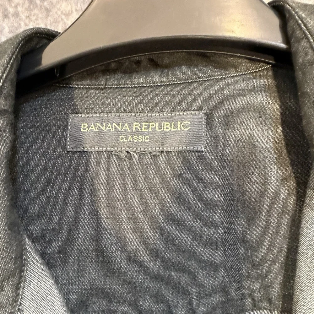Banana Republic Denim Button Snap Long Sleeve Shirt L Gray Athletic Fit‎ Pockets